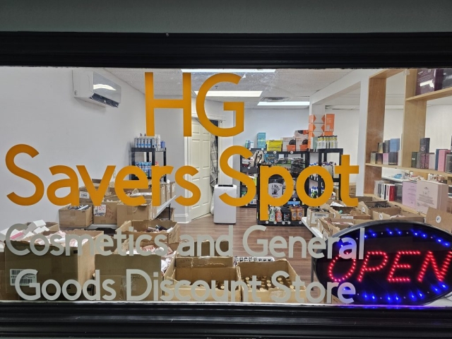 HG Savers Spot front window