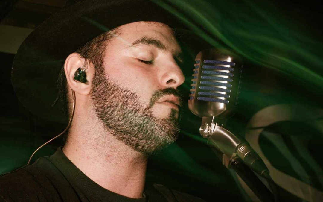 Live Music – Logan Maddix