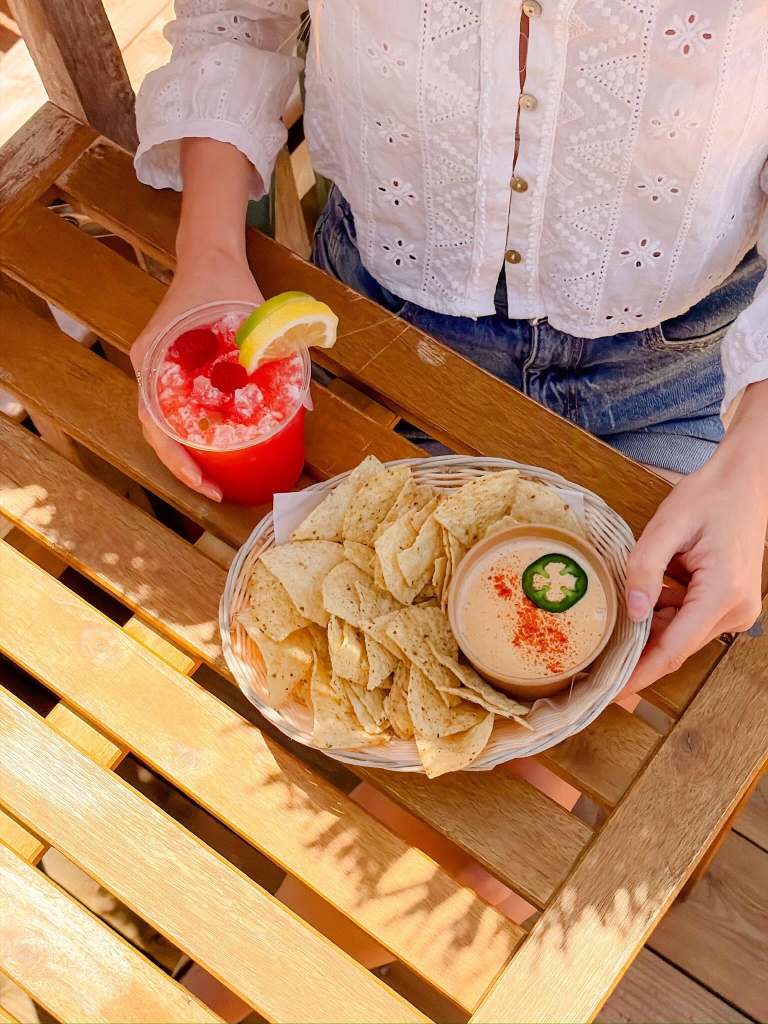 Hot Queso Thursdays