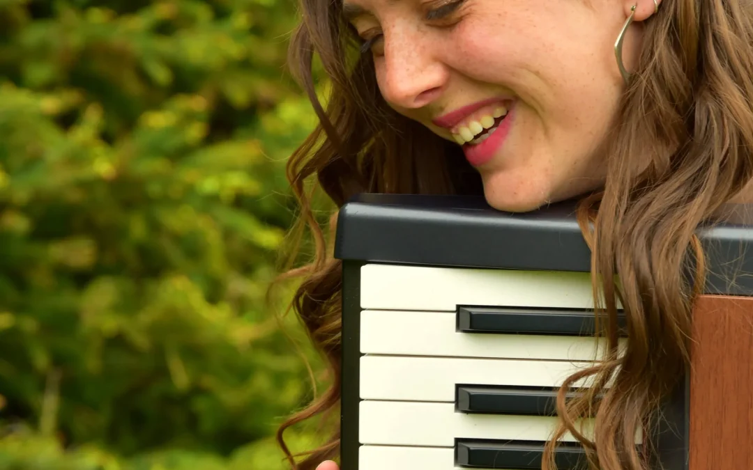 Live Music with Olivia Blacquiere